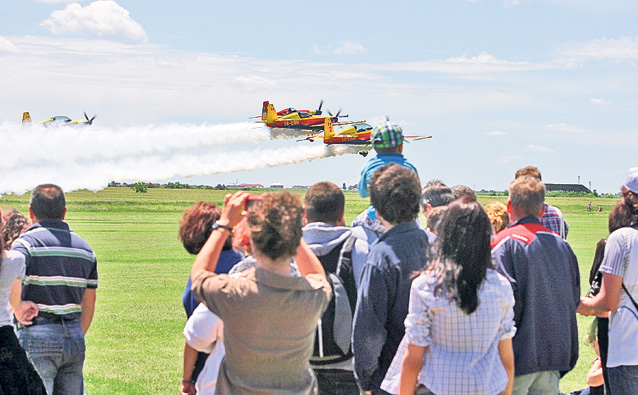 Invazia prichindeilor! Ieri, de ziua lor, copiii n-au ratat nici o activitate din cele pregătite pentru ei în toată ţara | FOTO