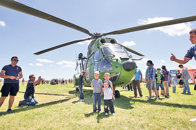 Invazia prichindeilor! Ieri, de ziua lor, copiii n-au ratat nici o activitate din cele pregătite pentru ei în toată ţara | FOTO