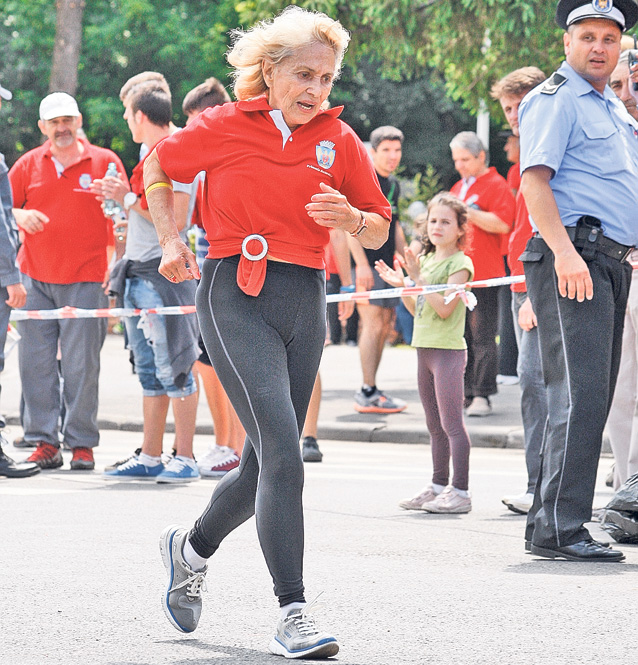 EXCLUSIV | După 50 de ani de la divorţ, Lucia Radu, cea de-a doua soţie a lui Tudor Vornicu, ne-a dezvăluit motivul despărţirii de regretatul om de televiziune: «M-a părăsit pentru o stewardesă, deşi eram însărcinată» | FOTO