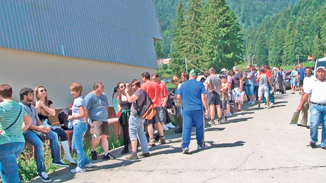 Ce vacanţă nebună! Zilele libere de Rusalii şi vremea bună le-au permis românilor să evadeze departe de agitaţia oraşelor | FOTO