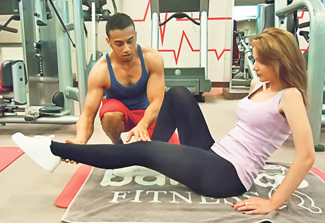 Menţine-te în formă cu Iulia Miss Facebook