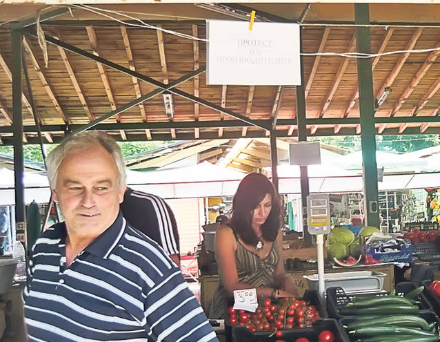 SCANDALUL CASTRAVEŢILOR | Ţăranii din Calafat strică piaţa în Vidin! Noul pod peste Dunăre îi învrăjbeşte pe grădinarii români cu cei bulgari