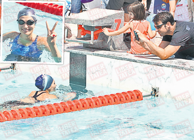 Vedetele, la apă în scop caritabil | FOTO