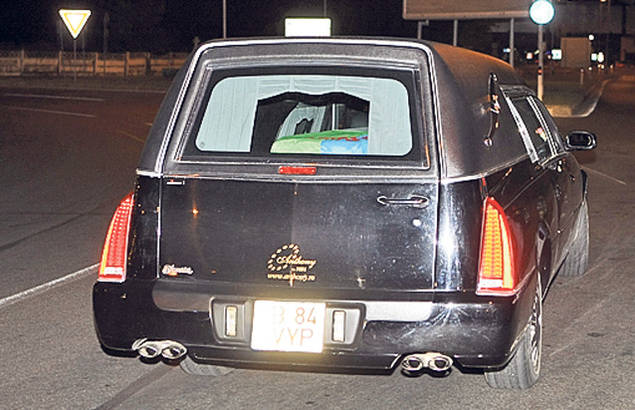 Apropiaţii lui Florin Cioabă îşi amintesc de viaţa regelui dinainte să devină celebru! Ascundea aurul în fântână