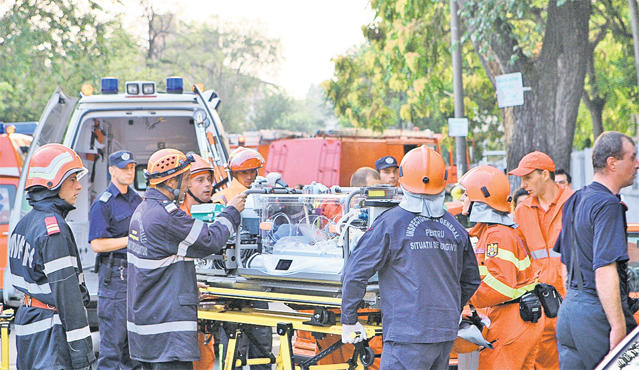 Astăzi se împlinesc trei ani de la incendiul din Maternitatea Giuleşti | «Am vrut să mă sinucid după ce mi-a ars copilul!»