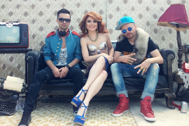 Trupa Akcent a murit pentru piaţa românească!