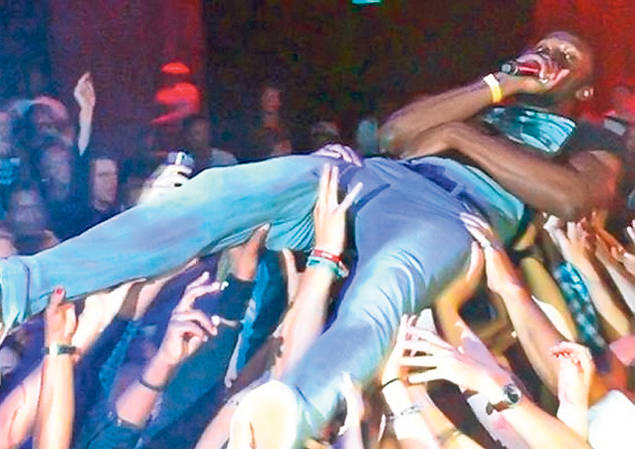 Show pe pistă, show în club! Sprinterul jamaican Usain Bolt a făcut spectacol la Bruxelles
