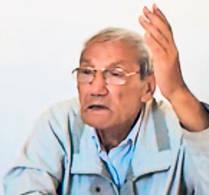 Atenţie la hoţii cu părul alb! Bătrâneii ne fac la buzunare în autobuze