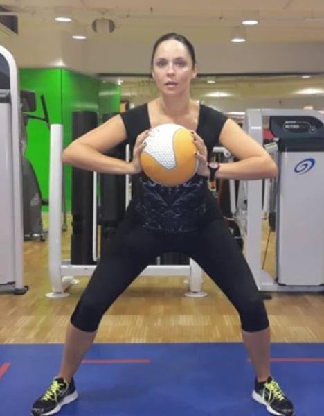 Uite ce face Andreea Marin, DUPĂ O MASĂ COPIOASĂ! Tu ai proceda la fel? | FOTO ÎN ARTICOL