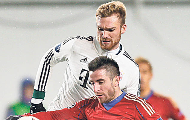 Steaua mediocră! Roş-albaştrii ocupă abia locul 3 în topul mediei punctelor obţinute de echipele româneşti în grupele Ligii Campionilor