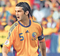 Piţi antitalent! Adi Mutu îi face un rechizitoriu memorabil selecţionerului