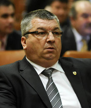 SENZAȚIONAL! UN PARLAMENTAR INTERZICE DRACII ȘI VRAJITOARELE în școli