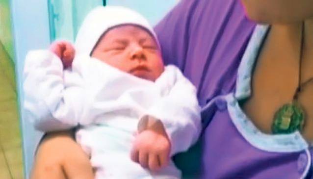 Tatăl Marijuanei, topit de bucurie că este din nou bunic