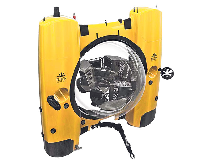 Brad Pitt şi-a luat avion de 3.300.000 $. A început nebunia cadourilor scumpe de Crăciun