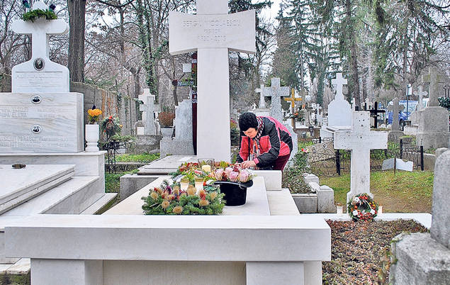 Iolanda, sora lui Sergiu Nicolaescu: «I-am făcut şi eu pomană fratelui meu!»