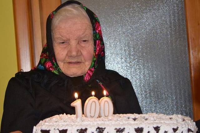 Bunica Iulianei Tudor A ÎMPLINIT 100 DE ANI! Vezi cum arată aceasta LA UN SECOL DE VIAŢĂ | FOTO ÎN ARTICOL