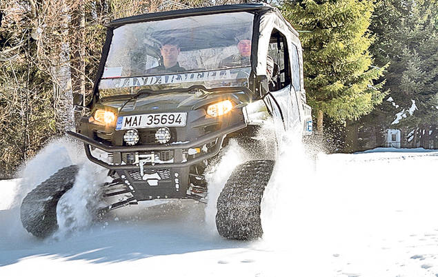 Aşa se antrenează jandarmii montani!