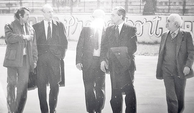 Luceafărul s-a născut după bătăi crunte!