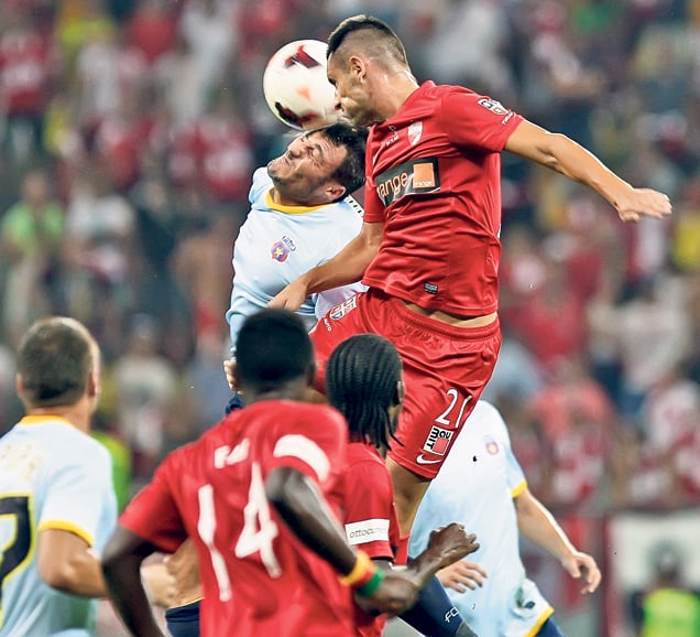 Derby-ul de odinioară: înaintea meciurilor cu Steaua, dinamoviştii le cereau şefilor paşapoarte ca să viziteze Bulgaria