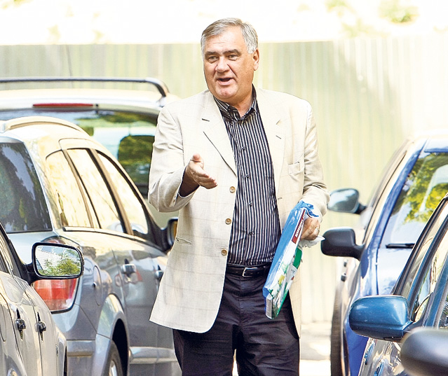 Aurel Ţicleanu a mâncat pe banii «Baciului», dar nu-l vrea la FRF! EXCLUSIV