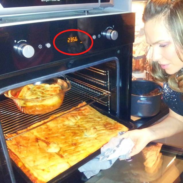 ÎNSĂRCINATĂ ÎN LUNA A NOUA, Anna Lesko îşi satisface poftele LA MIEZUL NOPŢII! Uite dovada | FOTO ÎN ARTICOL