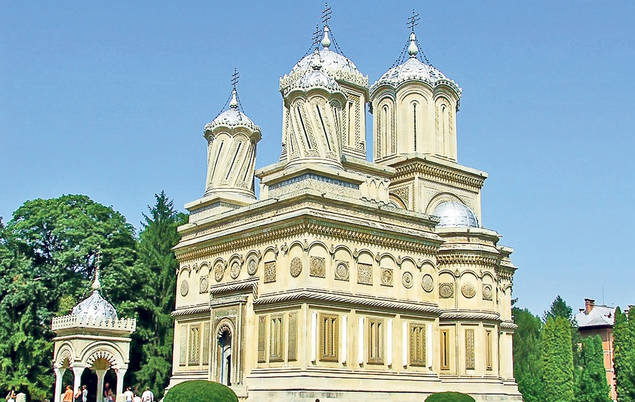 TURISM | Fugi două zile la Vidraru!
