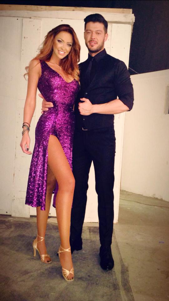 BIANCA DRĂGUŞANU, în braţele LUI VICTOR SLAV, în noaptea de ÎNVIERE