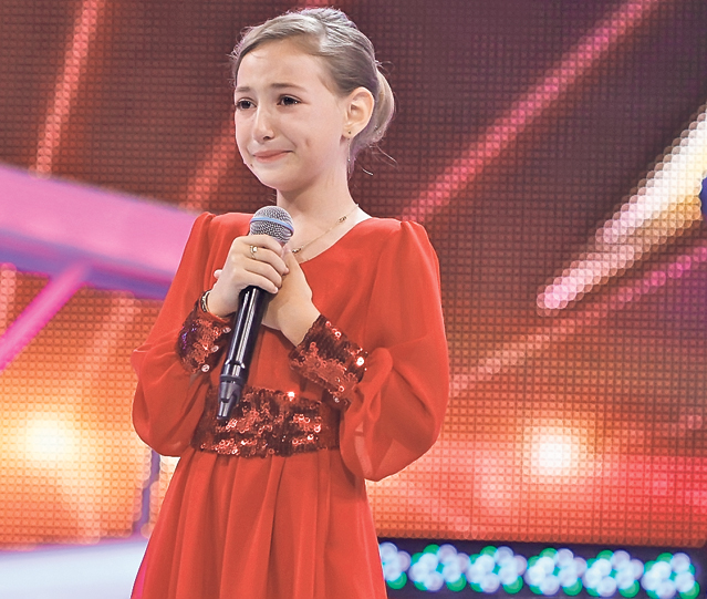 Omar, de la «Next Star», ajunge cântăreţ internaţional