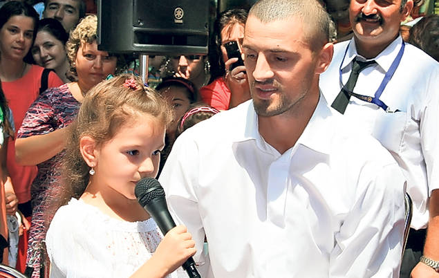 «Ghiţă» nu mai e fabrică de bani pentru Cleopatra Stratan!