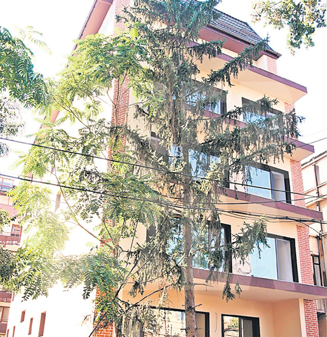 «Zâna» e obligată de Ştefan, prin contract, să tacă mâlc