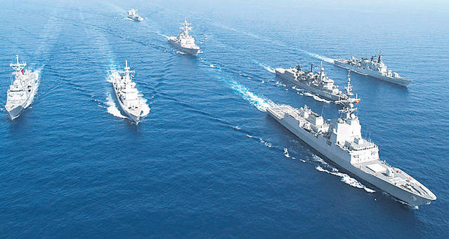 Merkel preia iniţiativa în criza din Ucraina