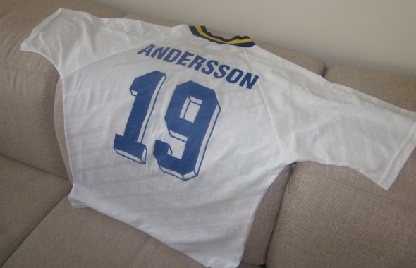 Tricoul care le provoacă amintiri triste românilor se află la Braşov