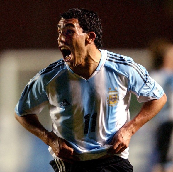 Tevez vede Mondialul la televizor