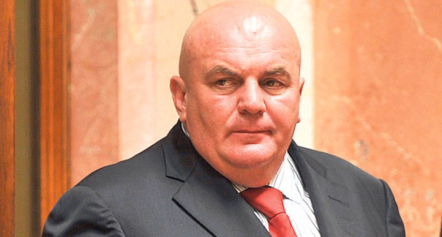 BECALI al Serbiei! Are echipă, partid și a fost condamnat pentru homofobie! 