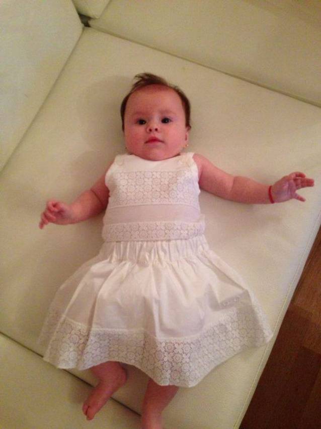 CÂT DE DULCE E FETIŢA OANEI ROMAN! A împlinit 4 luni şi a impresionat internetul cu drăgălăşenia ei | FOTO ÎN ARTICOL