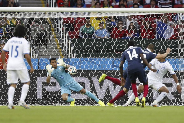 VIDEO / CM, Grupa E: Franţa - Honduras 3-0. Benzema, omul providențial