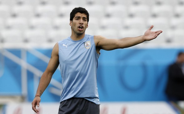Oscar Tabarez: ”L-au suspendat pe Luis Suarez la presiunea presei!”