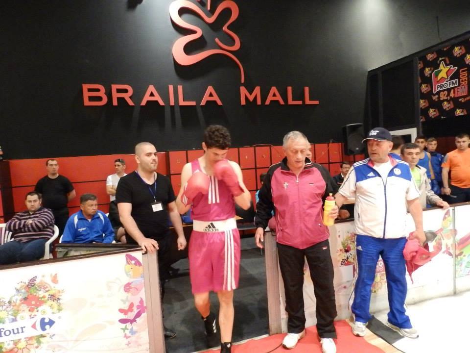 VIDEO / A apărut ”perversul de la Câmpulung Muscel”! 