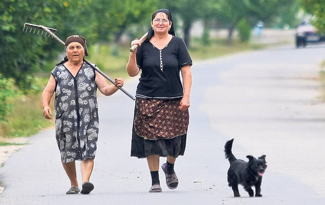 E «Pârlit» din tată-n fiu! Singurul loc din România în care poreclele au învins numele oamenilor | FOTO