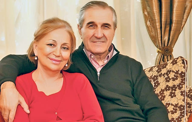 EXCLUSIV LIBERTATEA | Ionuţ şi Dragoş Dolănescu au de împărţit frăţeşte o mică avere! «50.000 de euro zac în bancă, dar n-avem acces la ei»