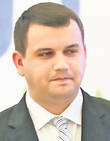 Pe cine încercaţi să păcăliţi, domnilor deputaţi?