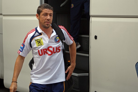 EXCLUSIV / Fanii Stelei vor ÎNNEBUNI: Pablo Brandan ar putea fi deturnat! 