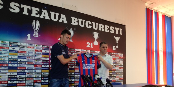 SCANDAL la Steaua: "Gâlcă l-a vrut pe Lemnaru? Pe el l-a întrebat cineva?"