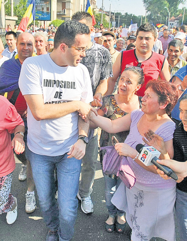 Dan Voiculescu va plăti chirie în propria-i casă