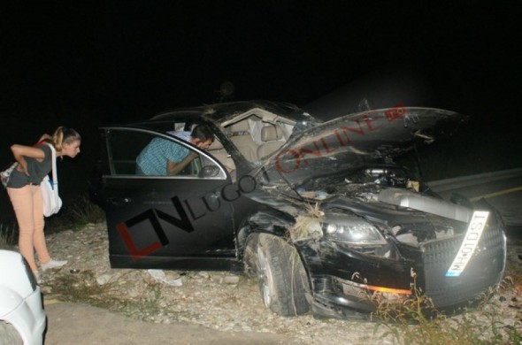 FOTO&VIDEO/ Accident teribil pentru Dorel Stoica! Și-a făcut praf mașina