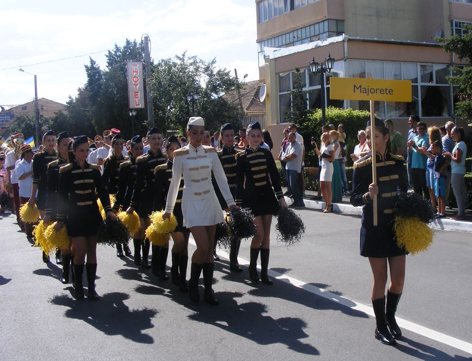 10705065_727682820637793_1953920415_n