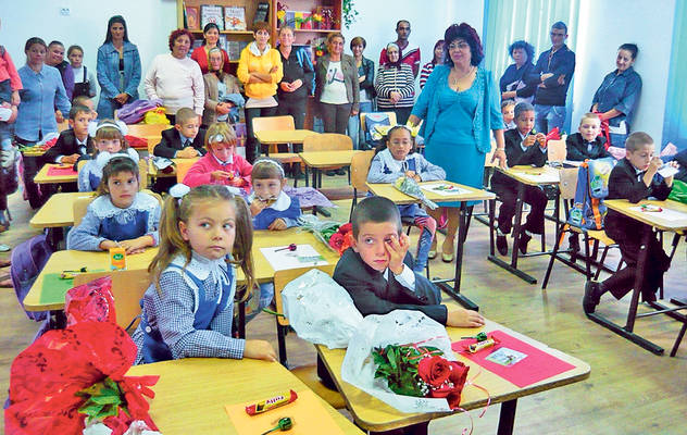Soţia lui Adi Minune şi-a închis grădiniţa