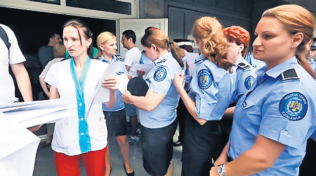 Transfuzii cu mate, română și engleză | Micuţul Bogdan Preduţ se simte mai bine și este nerăbdător să-şi revadă colegii