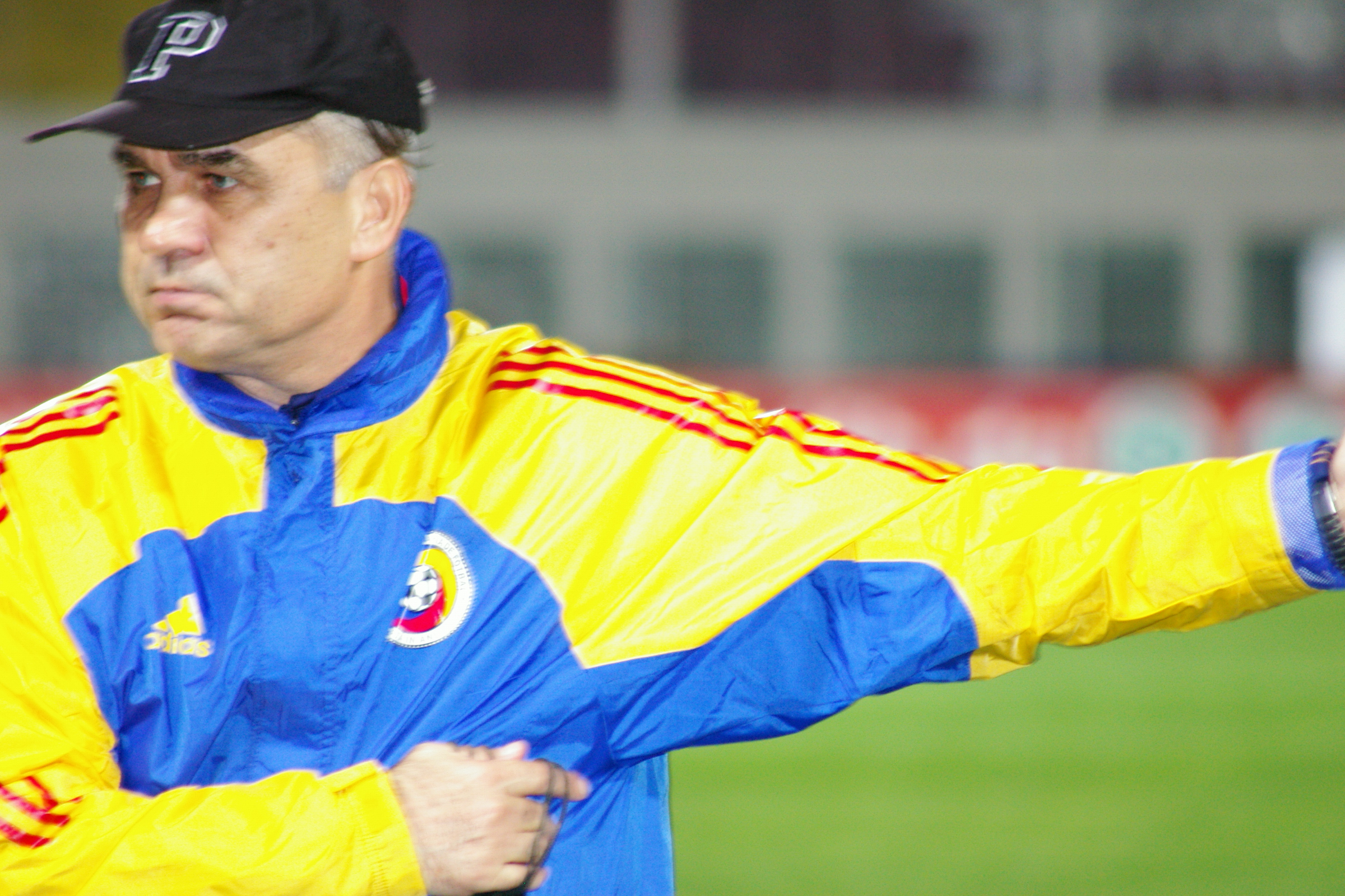 Anghel Iordanescu