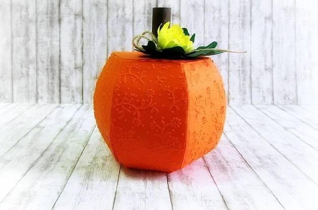Top 15 cele mai cool haine și accesorii pentru un Halloween de neuitat